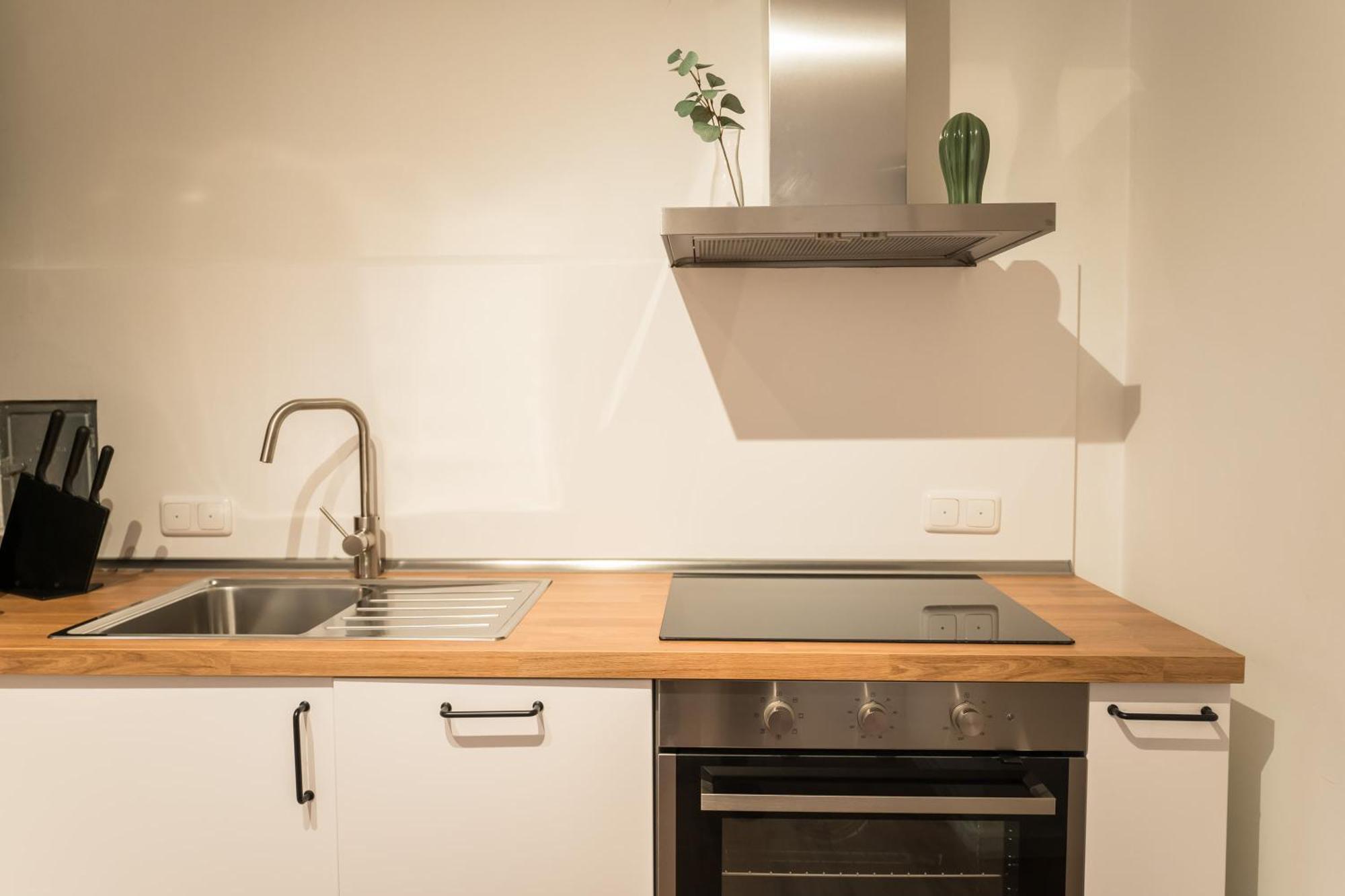 Spacious 1-Bedroom Apartment In Kreuzberg Berlin Zewnętrze zdjęcie