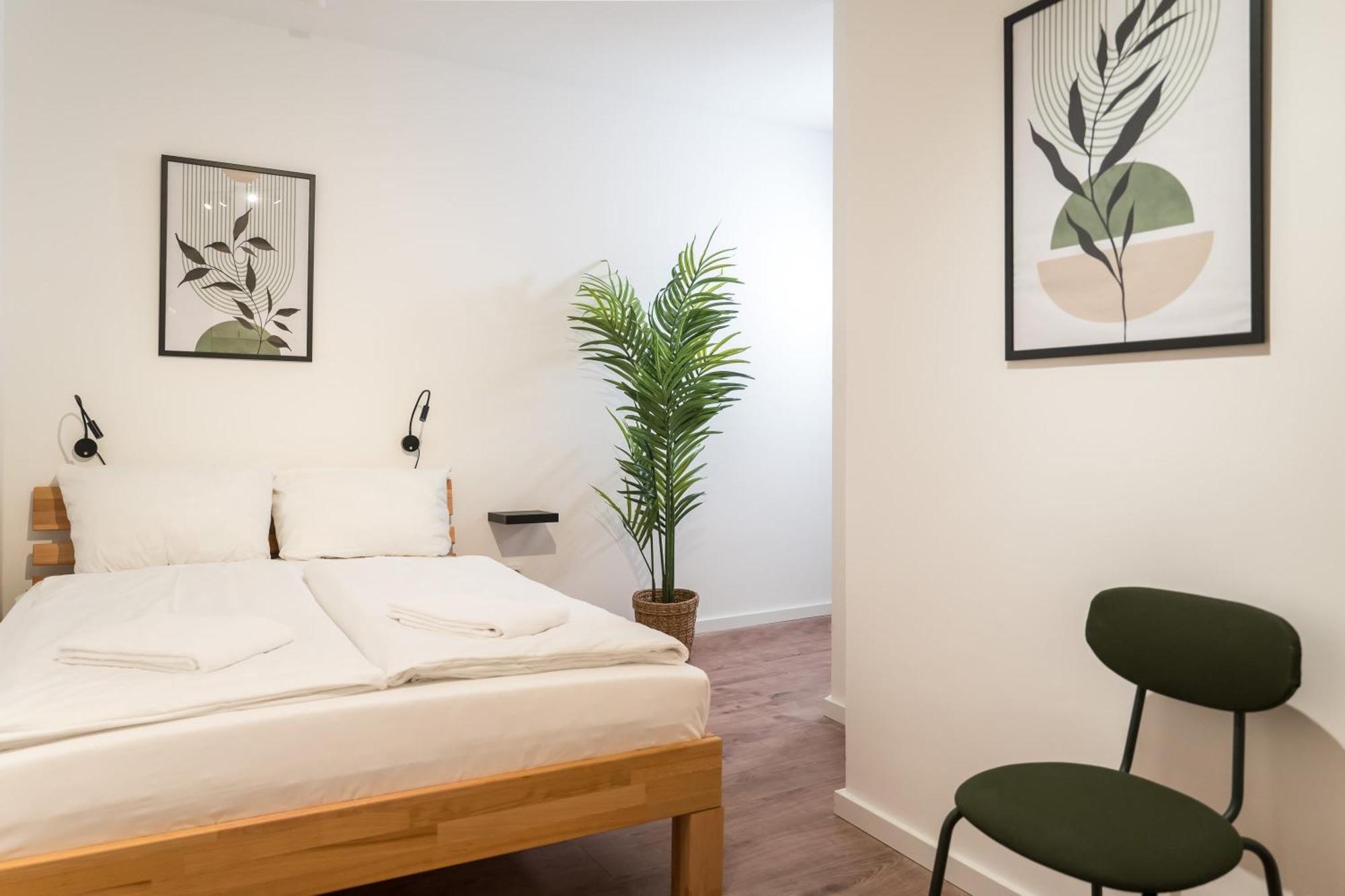 Spacious 1-Bedroom Apartment In Kreuzberg Berlin Zewnętrze zdjęcie